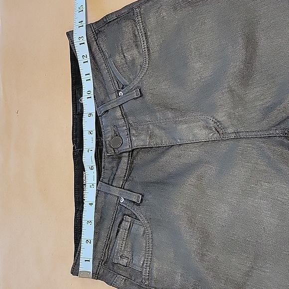 Ag Adriano Goldschmied Size 27R "The Farrah" Coated Jean in Gray, Excellent Cond - Picture 8 of 12